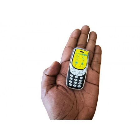 X-tigi 3308 joli mignon téléphone portable. Affichage 1.3 ", Bluetooth , Double Sim, Radio FM directe sans écouteur